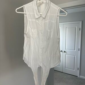 Forever 21 White Sleeveless Button-Down Crop Tie Shirt